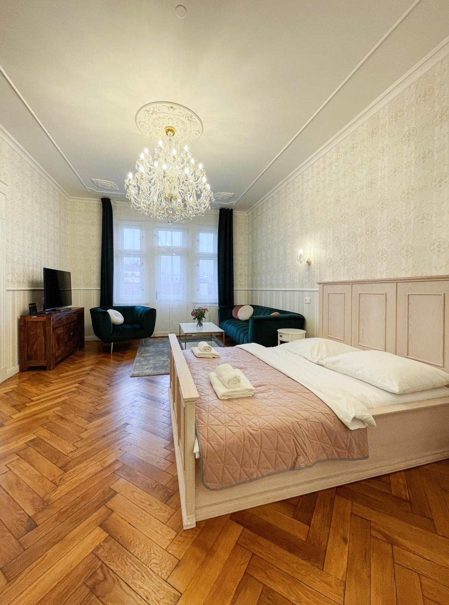 Stupartska - Premium Old Town Residence Прага Екстериор снимка